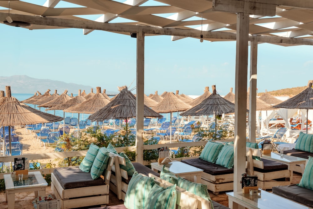 EPIRUS HOTEL 24/50