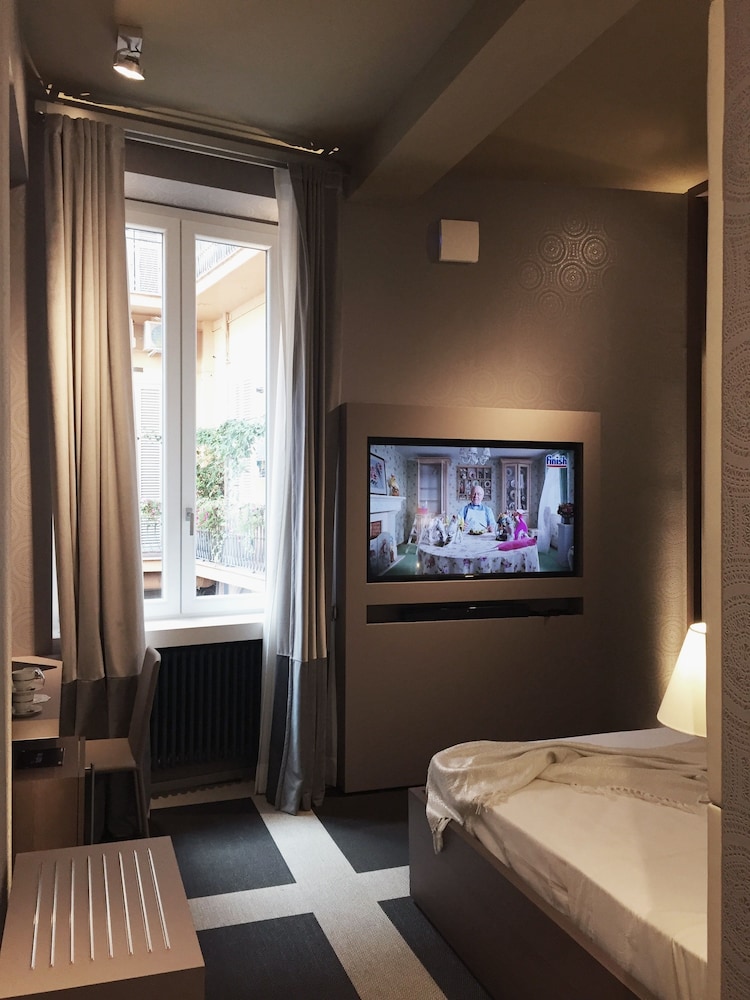 Private Luxury Suite 13/69
