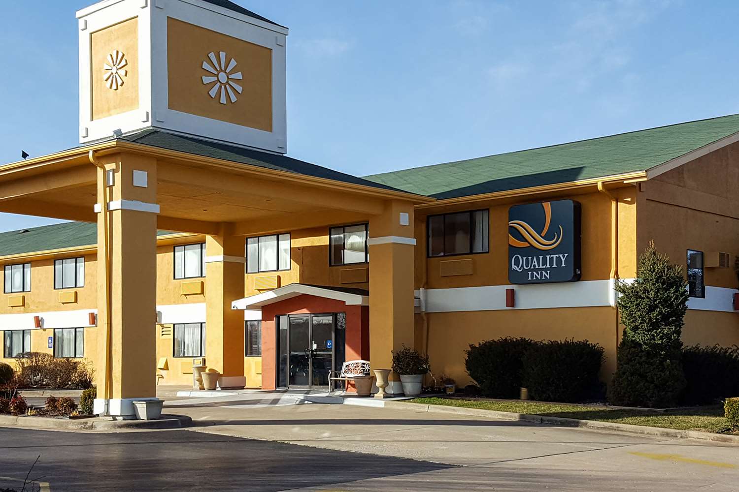 Quality Inn Ozark-Springfield South 3/23