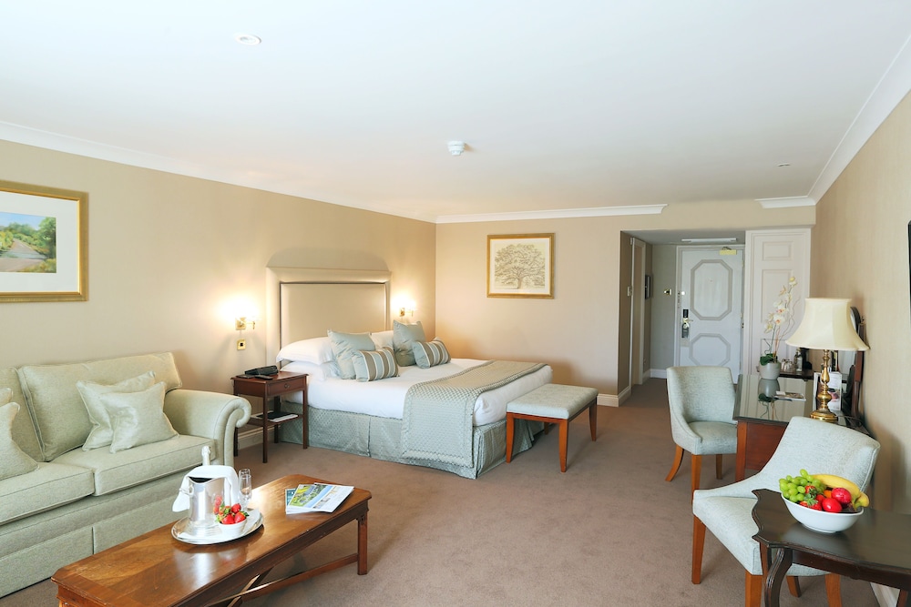 Ashdown Park Hotel And Country Club 58/84
