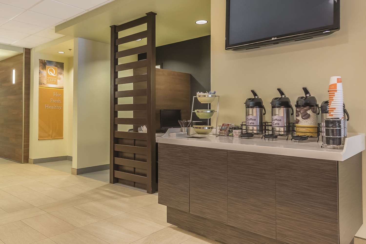 Quality Hotel & Conference Centre Campbellton 9/13