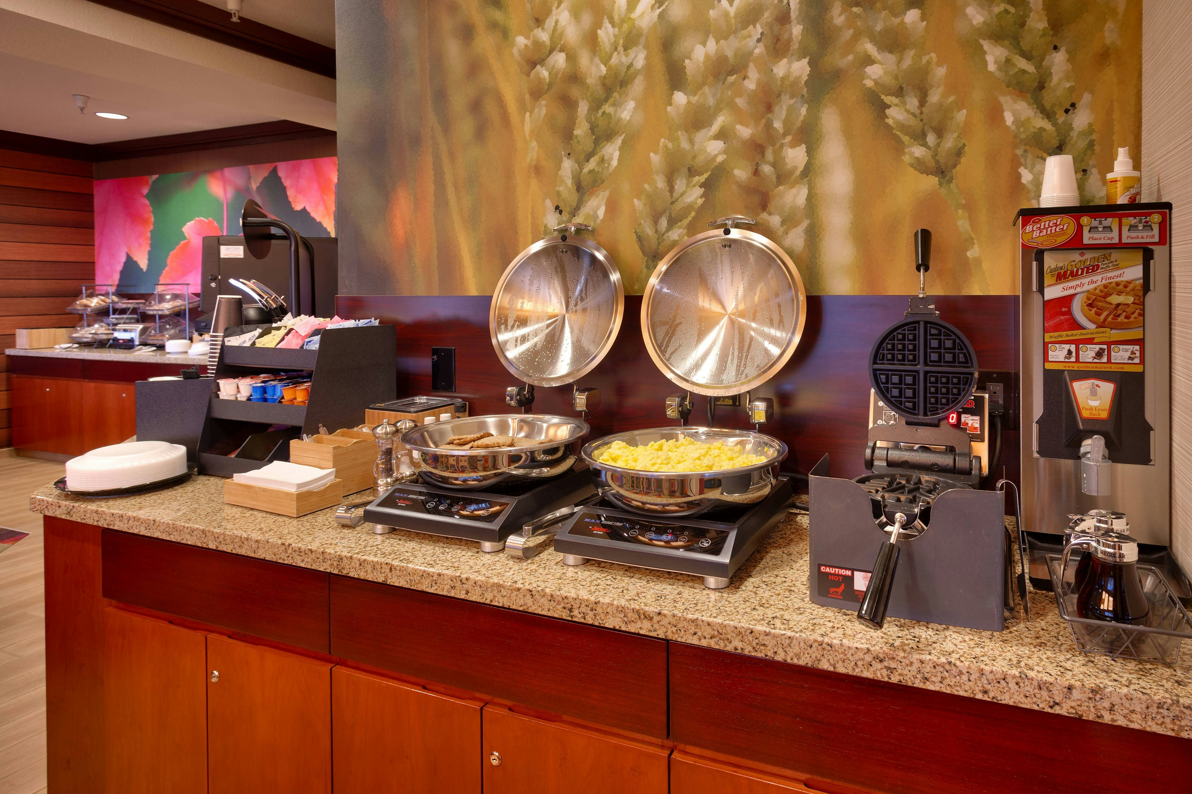 Fairfield Inn & Suites by Marriott Yuma 8/15