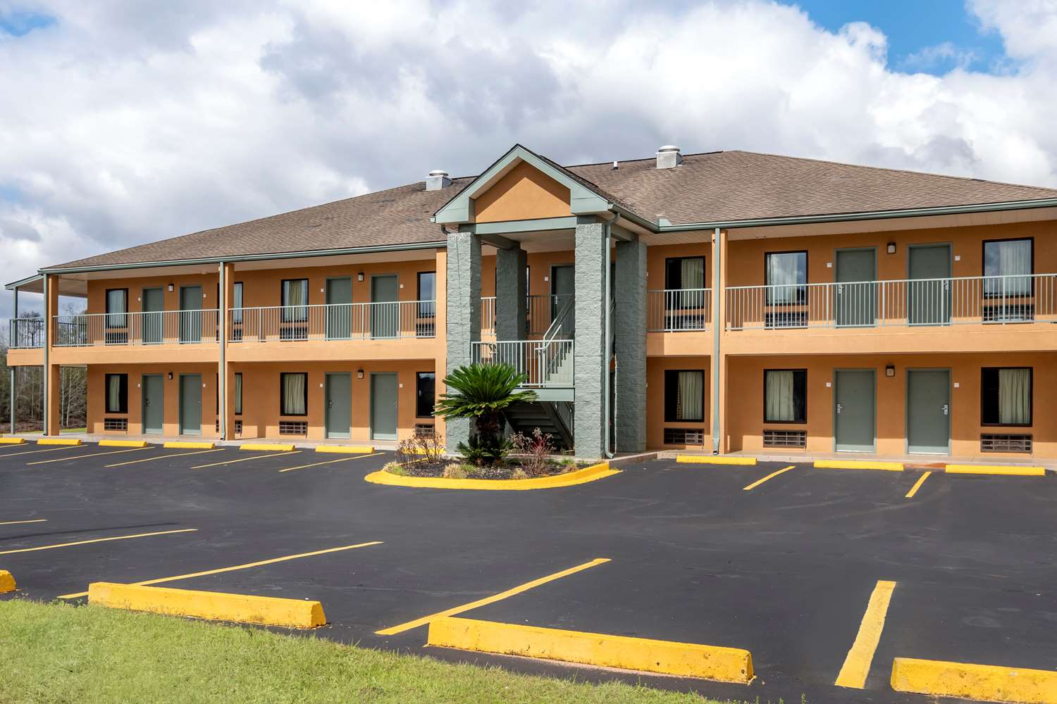 Econo Lodge Cuthbert, GA 18/18