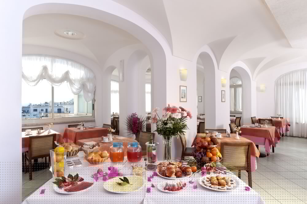 Hotel Ulisse 38/62