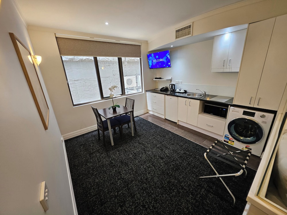 Great Southern Hotel Melbourne 42/50