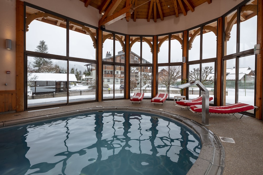 Hotel Spa Neige Et Roc Samoens 39/77