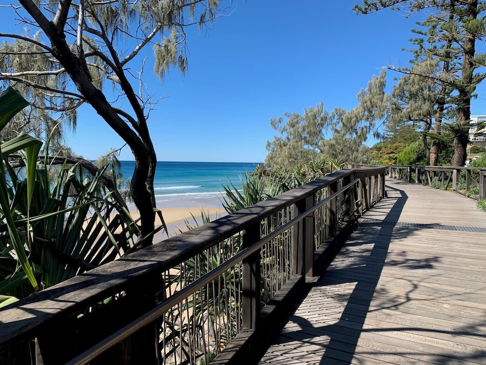 COOLUM BEACH GETAWAY RESORT 53/58