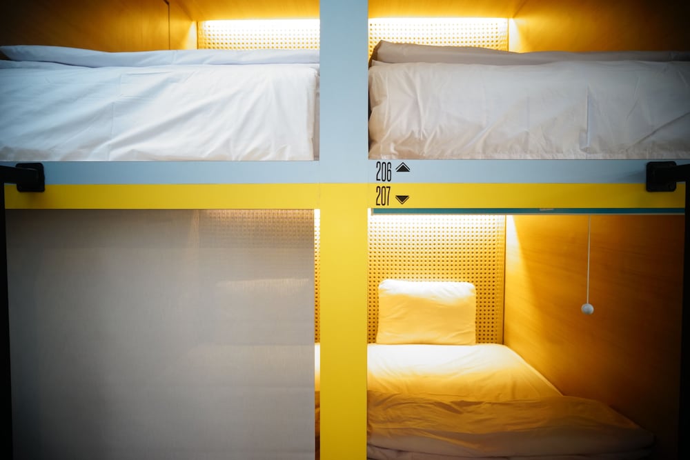 Borough Capsule Hostel Bali 7/29