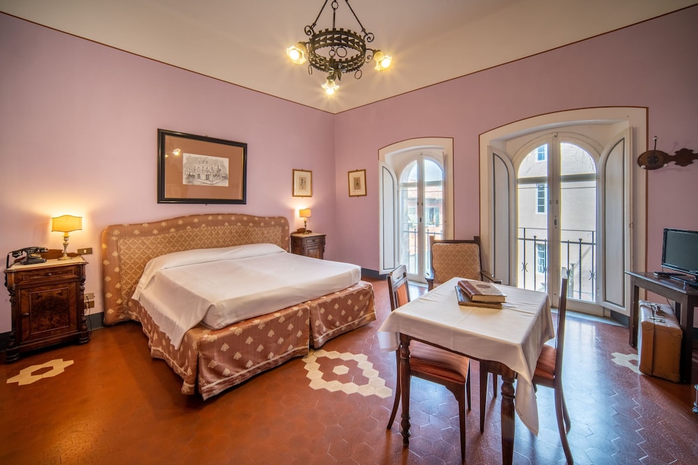 Royal Victoria Hotel Pisa 27/73