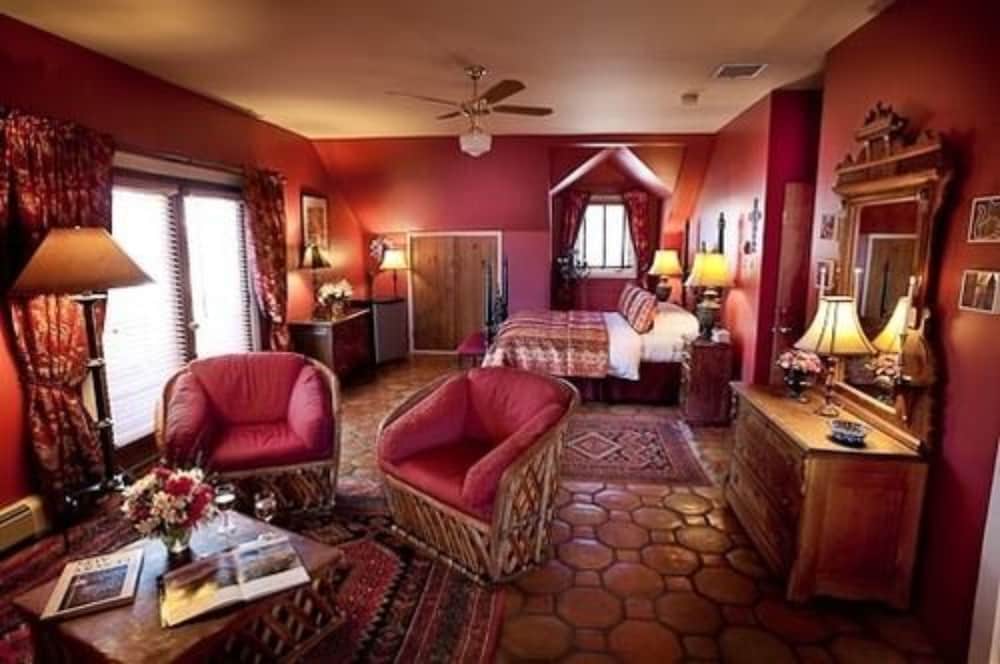 El Paradero Bed & Breakfast Inn 52/79