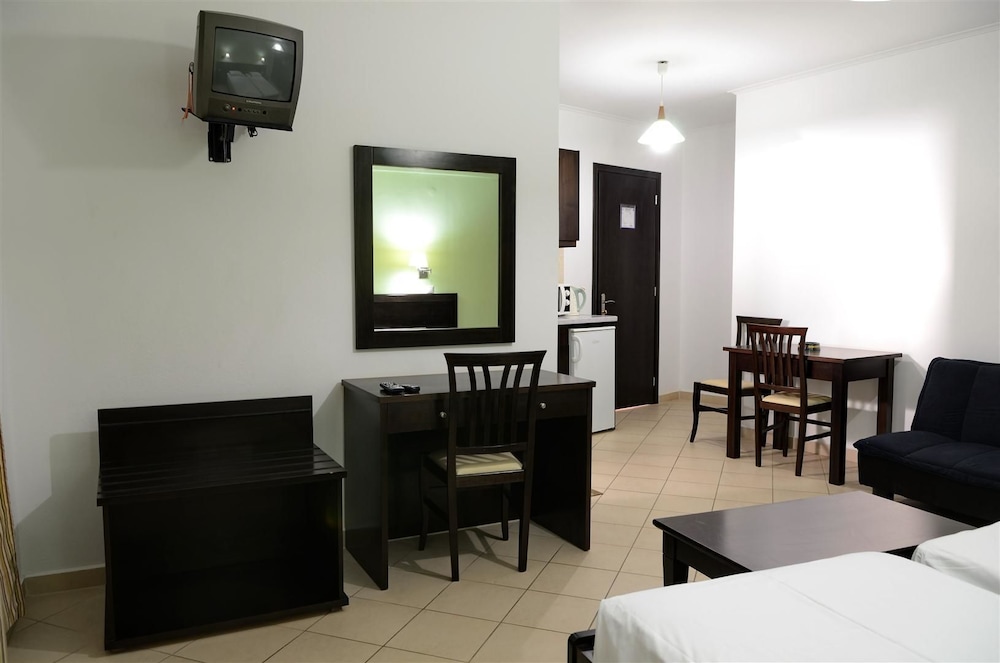 Rio Hotel 49/66