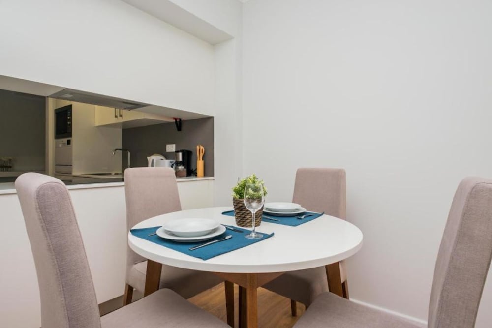 137 Lux Residence 41/48