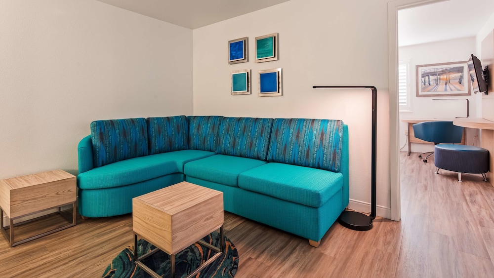 Best Western Plus Capitola By the Sea Inn Suites 31/55