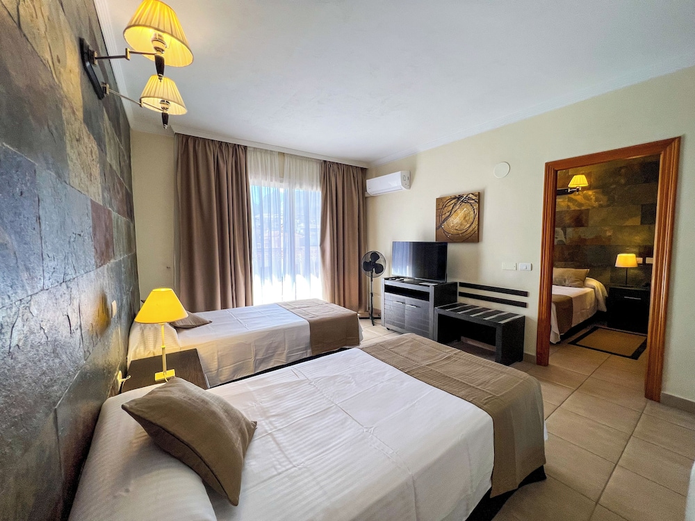 La Aldea Suites Hotel 14/50