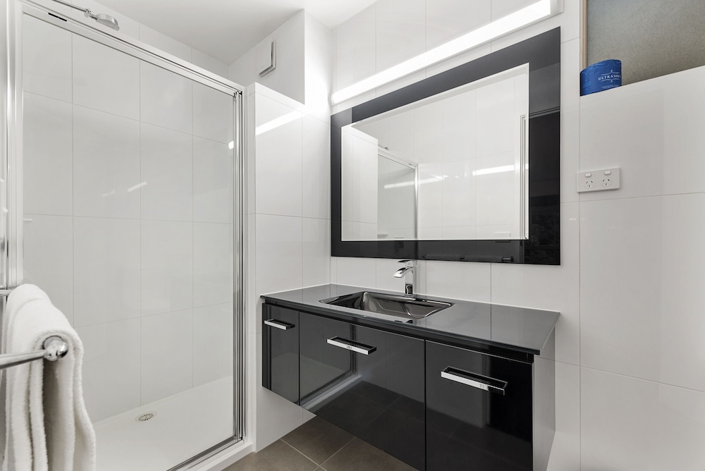 BAY CITY(GEELONG)MOTEL 13/37