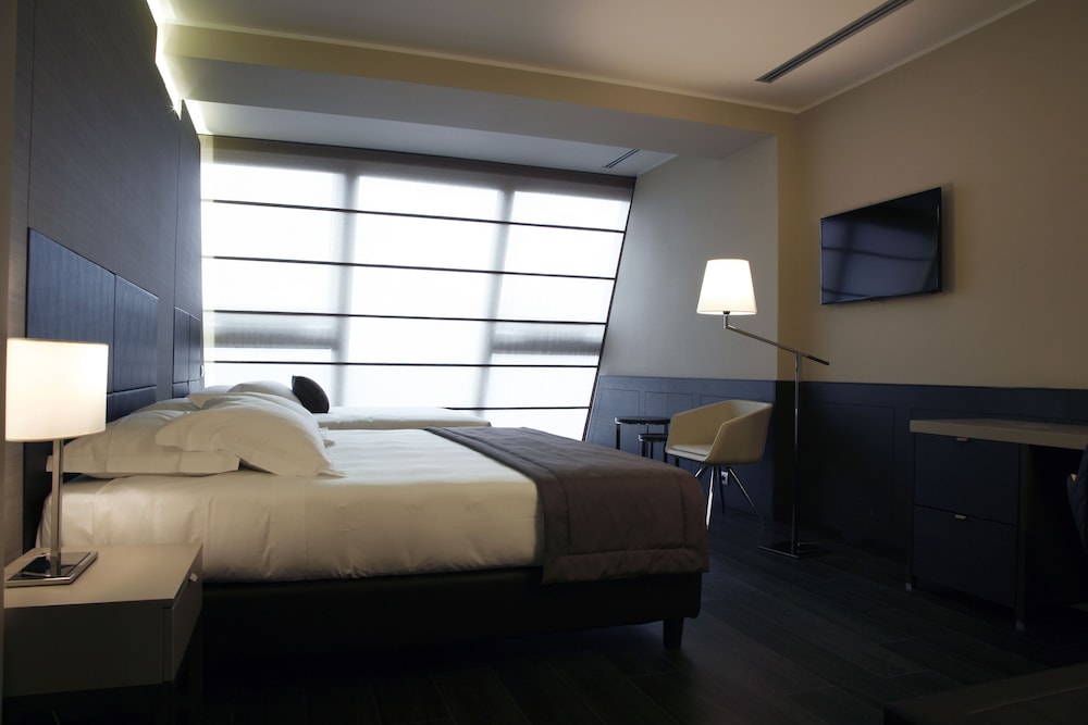 Ego Hotel 26/69