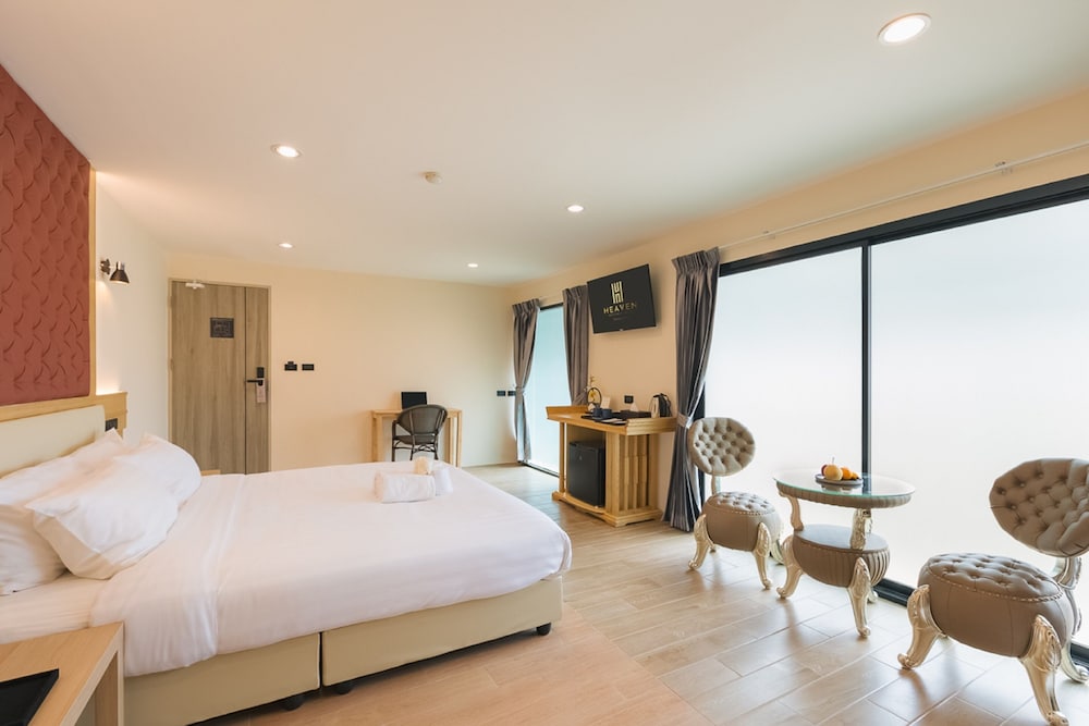 Heaven Boutique Hotel 10/36