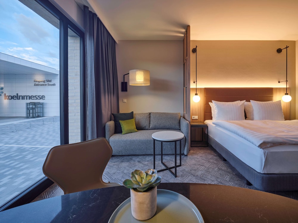Adina Apartment Hotel Cologne 10/49