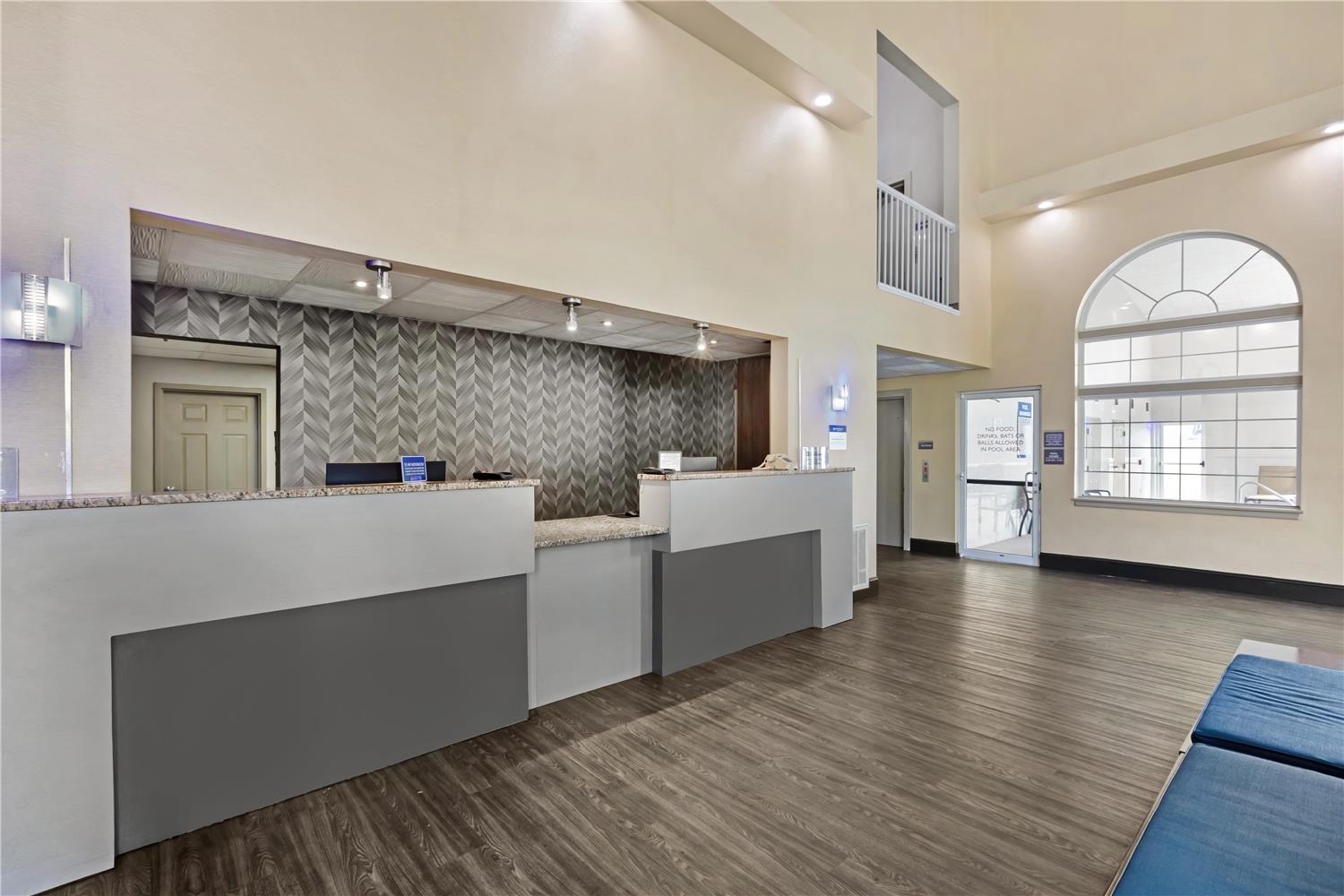Best Western Cooperstown Inn & Suites 8/54