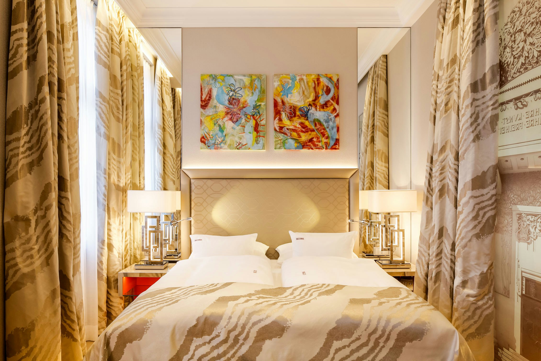 SUPERIOR, DOUBLE BED