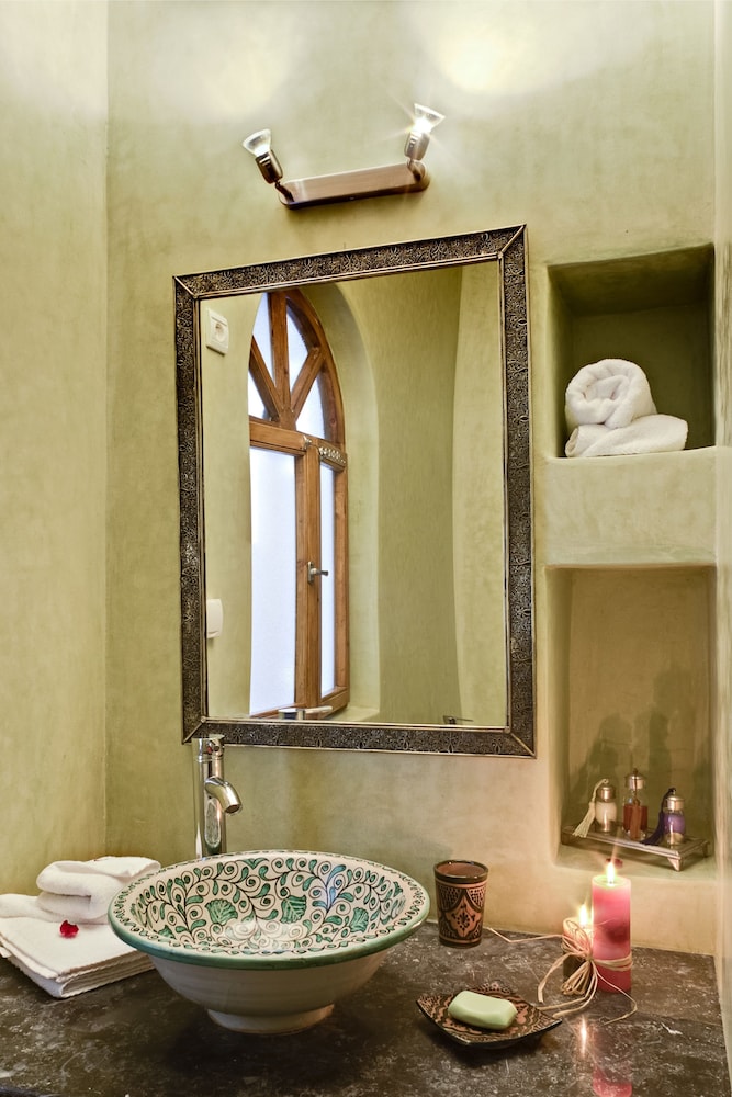 Riad Perle d Eau 50/50