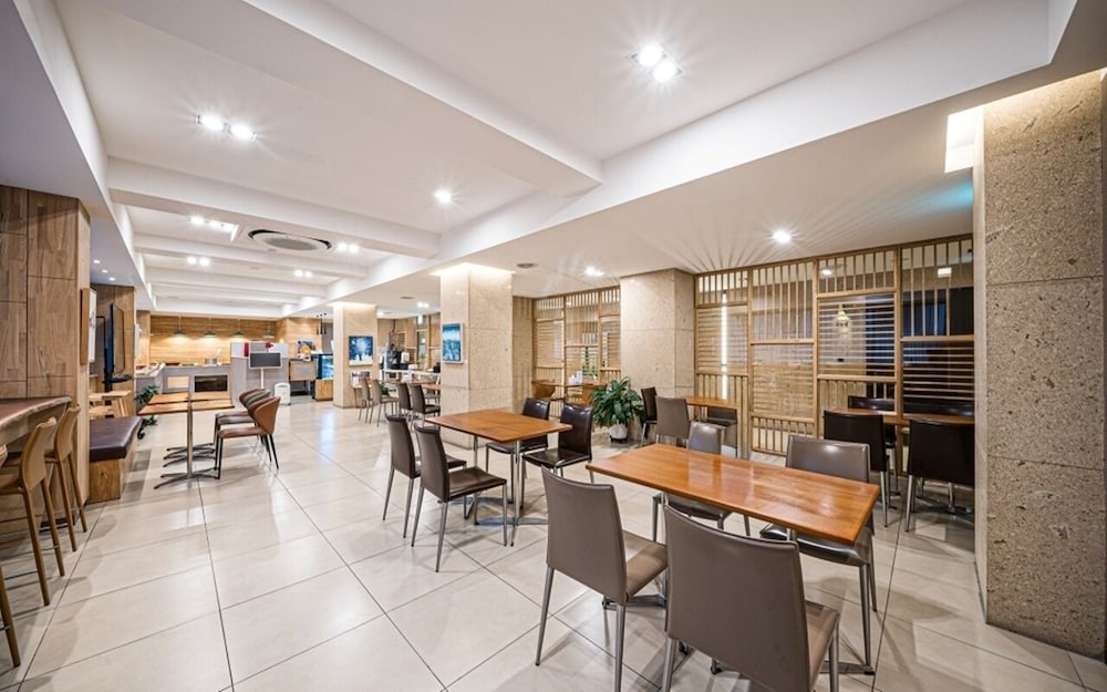 Dongdaegu Station Eastern Hotel 34/49
