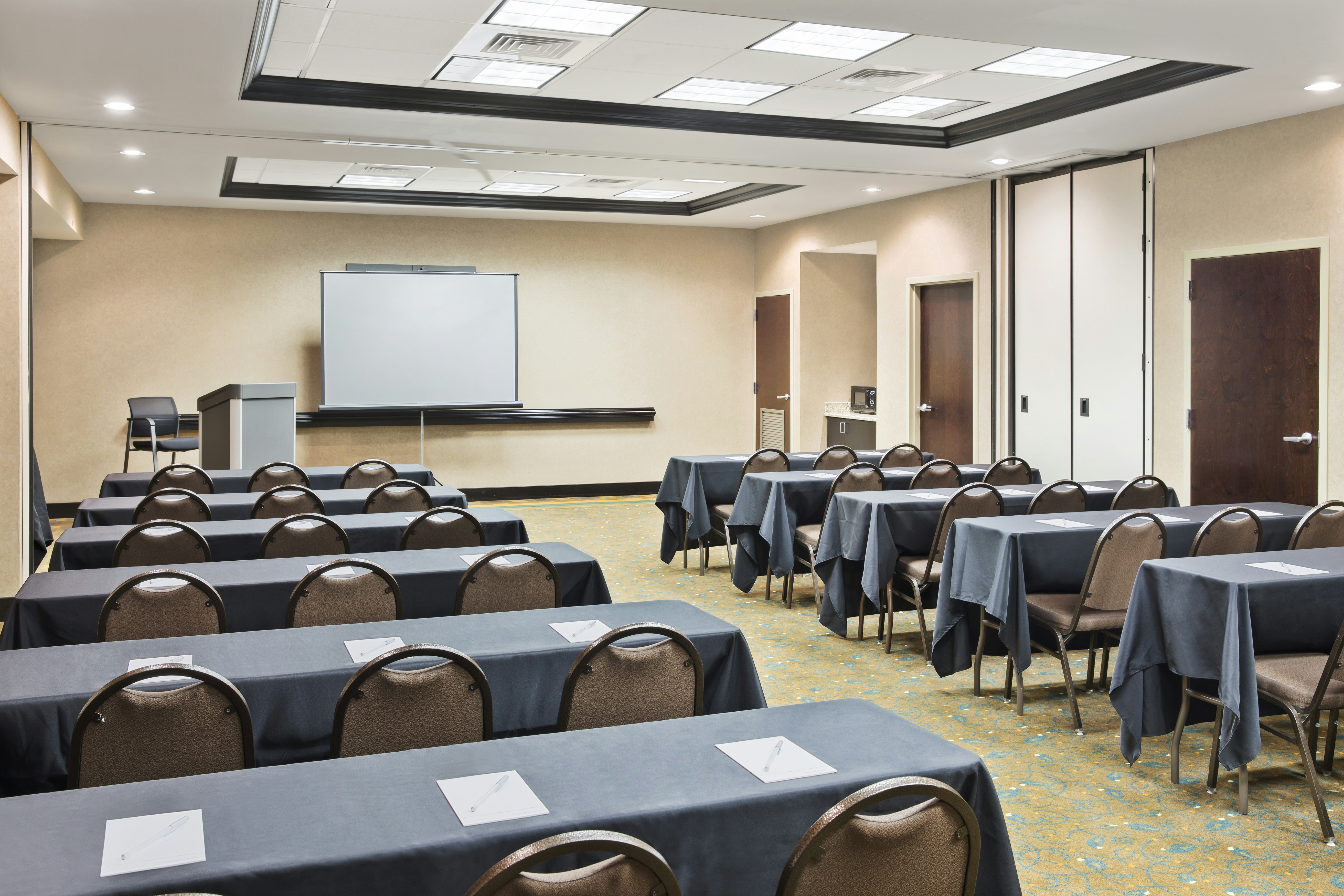 Hampton Inn Columbia I20 Clemson Road Hotel 40/47