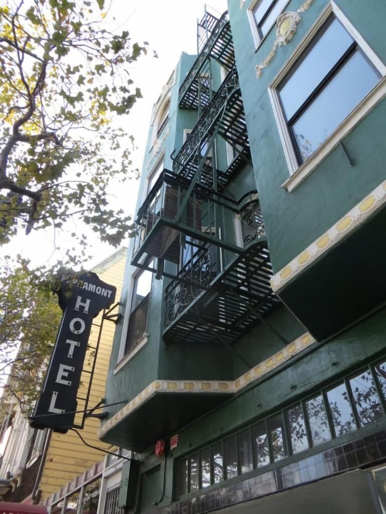 Perramont Hotel 3/23