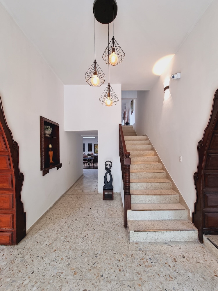 Hotel Karlo 31/50