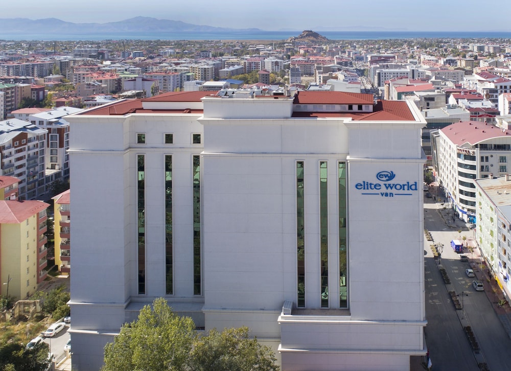 Elite World Van Hotel in VAN
