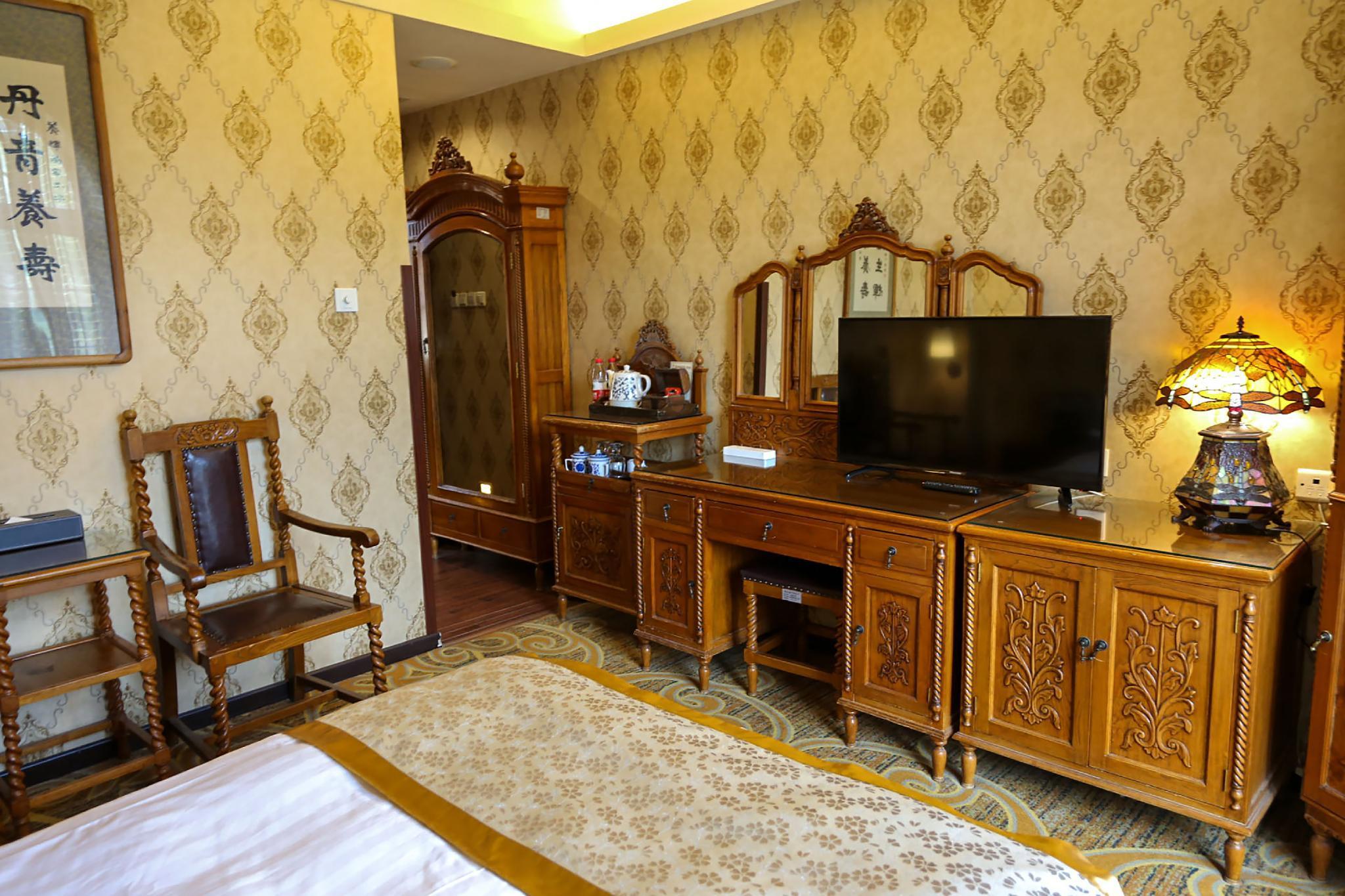 Beijing Dongfang Hotel 28/33