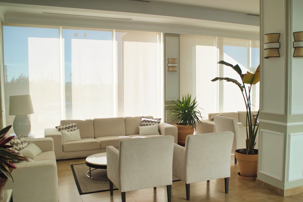Las Bovedas Hotel 46/68