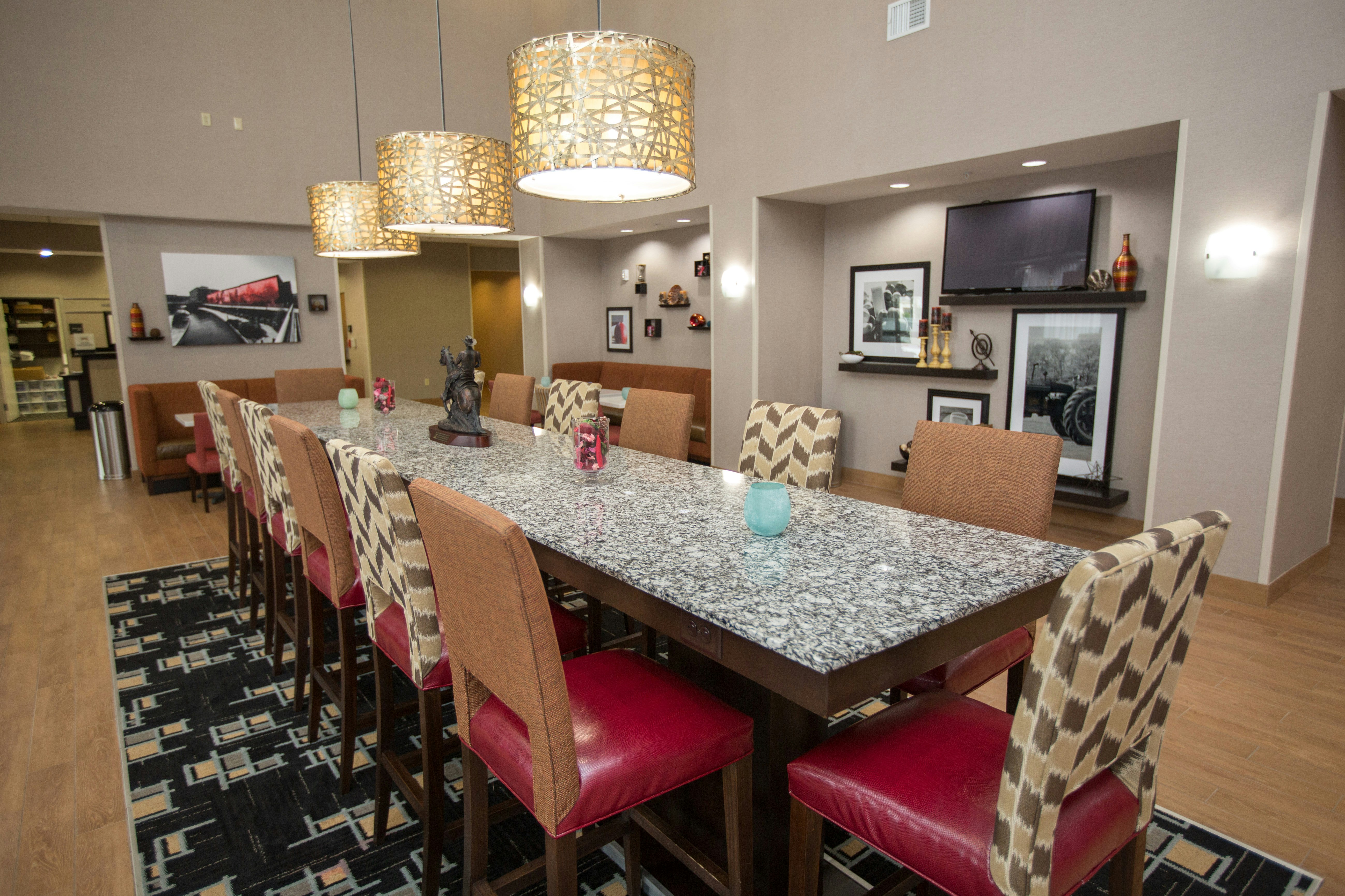Hampton Inn And Suites Oklahoma City Airport Ok 28/46