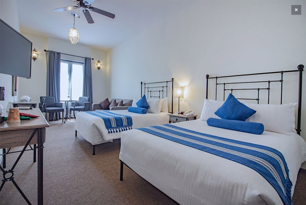Hotel La Casona 38/68