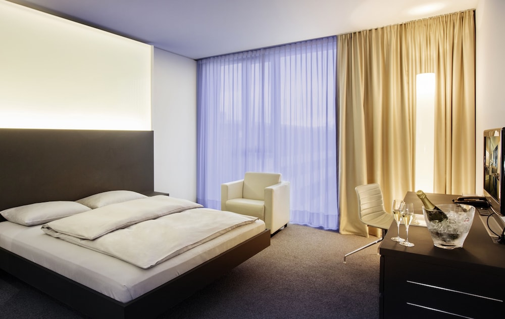 Innside By Melia Dusseldorf Derendorf 17/75