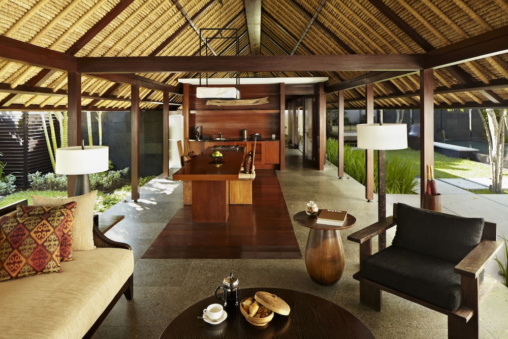 Kayumanis Jimbaran Private Estate 24/50