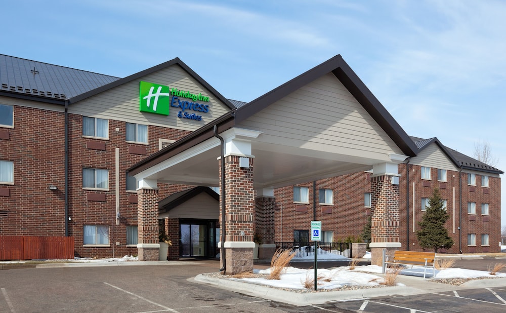 Holiday Inn Express Hotel And Suites St Paul Woodbury 3/79