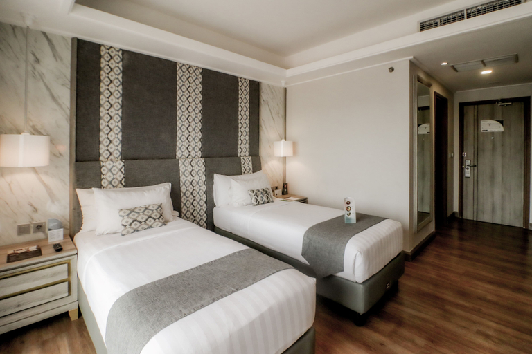 Executive, Twin Beds, No Balcony