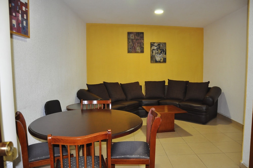 Hotel Santa Lucia del Bosque 33/50