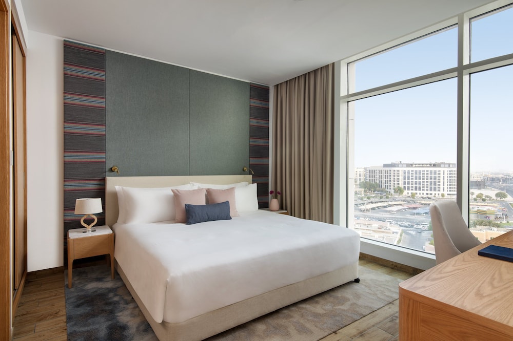 إقامة بريميوم بسرير فردي بغرفتي نوم، Abesq Doha Hotel & Residences 3/6