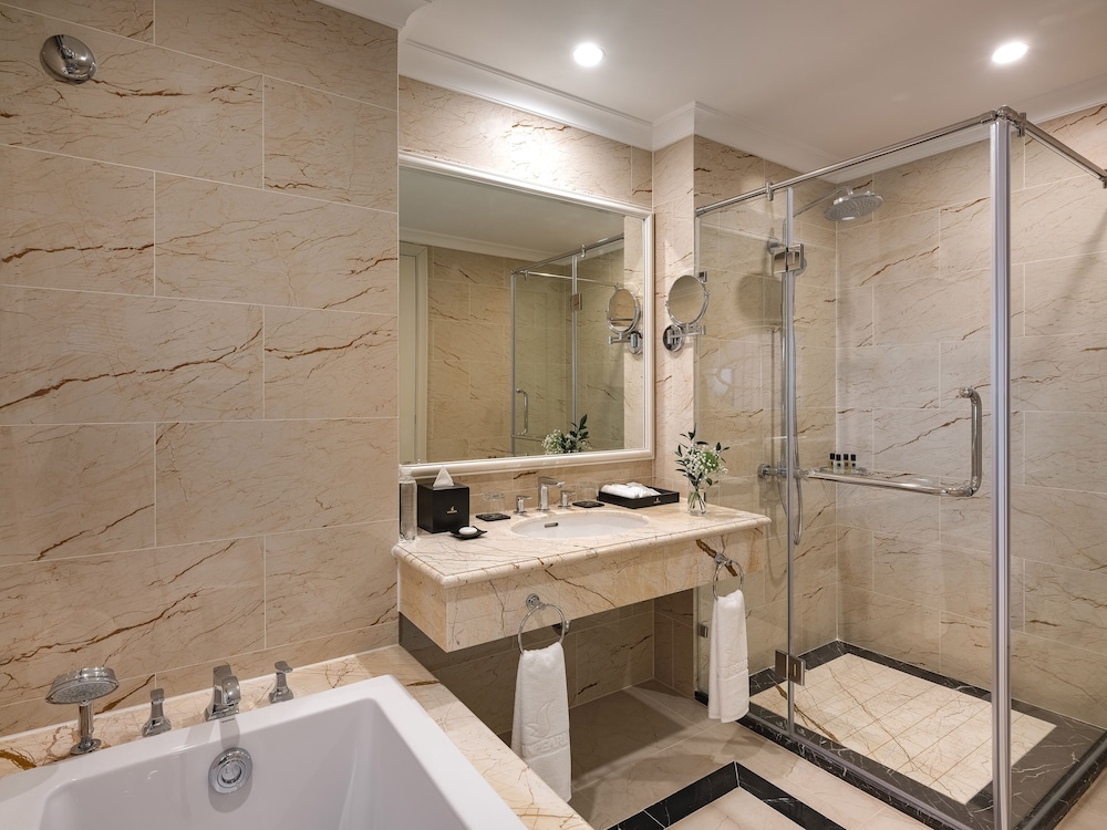 Melia Vinpearl Hai Phong Rivera 12/56