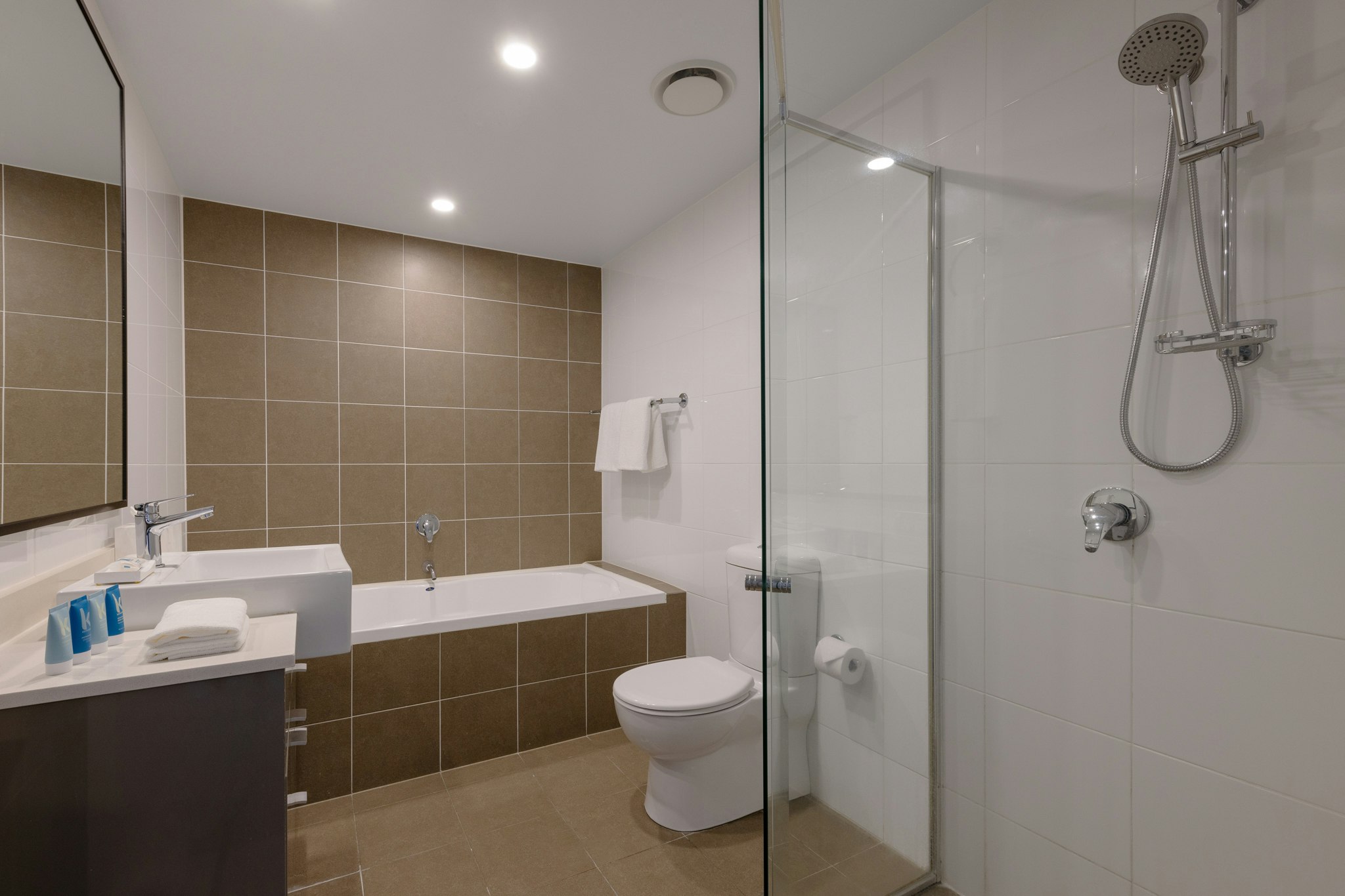 Meriton Suites Broadbeach 35/37