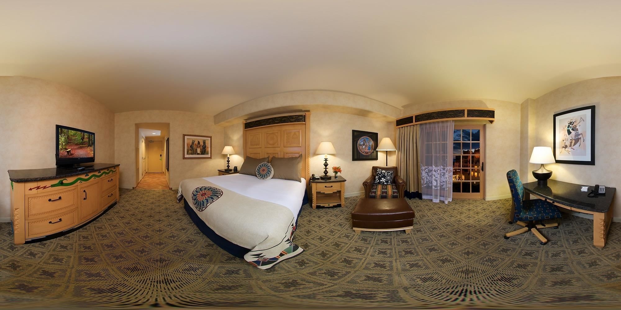 ROOM, KING BED, ACCESSIBLE