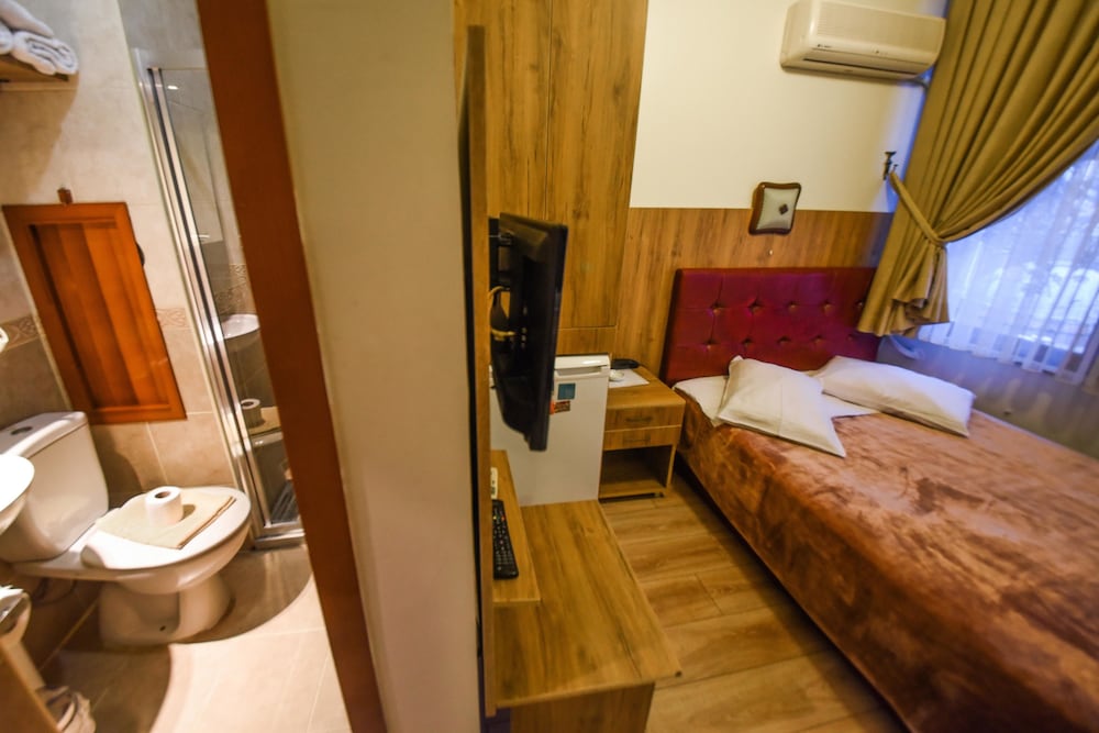 Kosk Otel 18/19