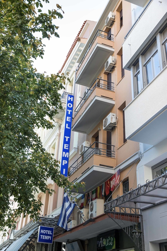 Tempi Hotel 6/38