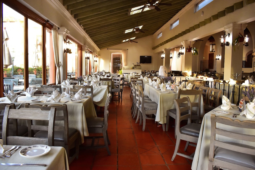Hotel Mision Grand Juriquilla Queretaro 25/50