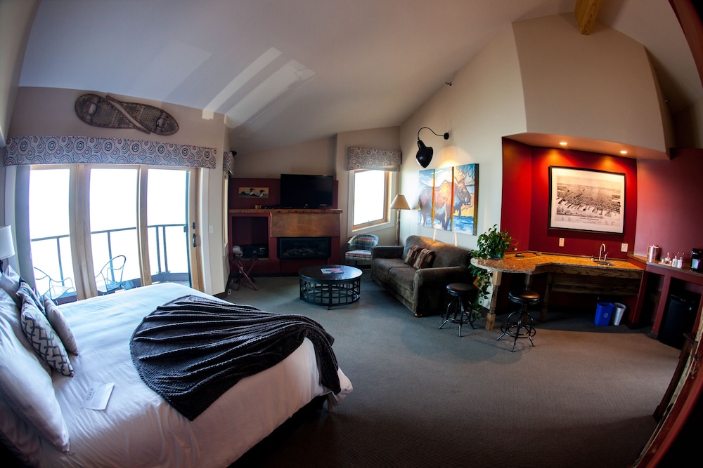 Blue Wave Inn 40/67