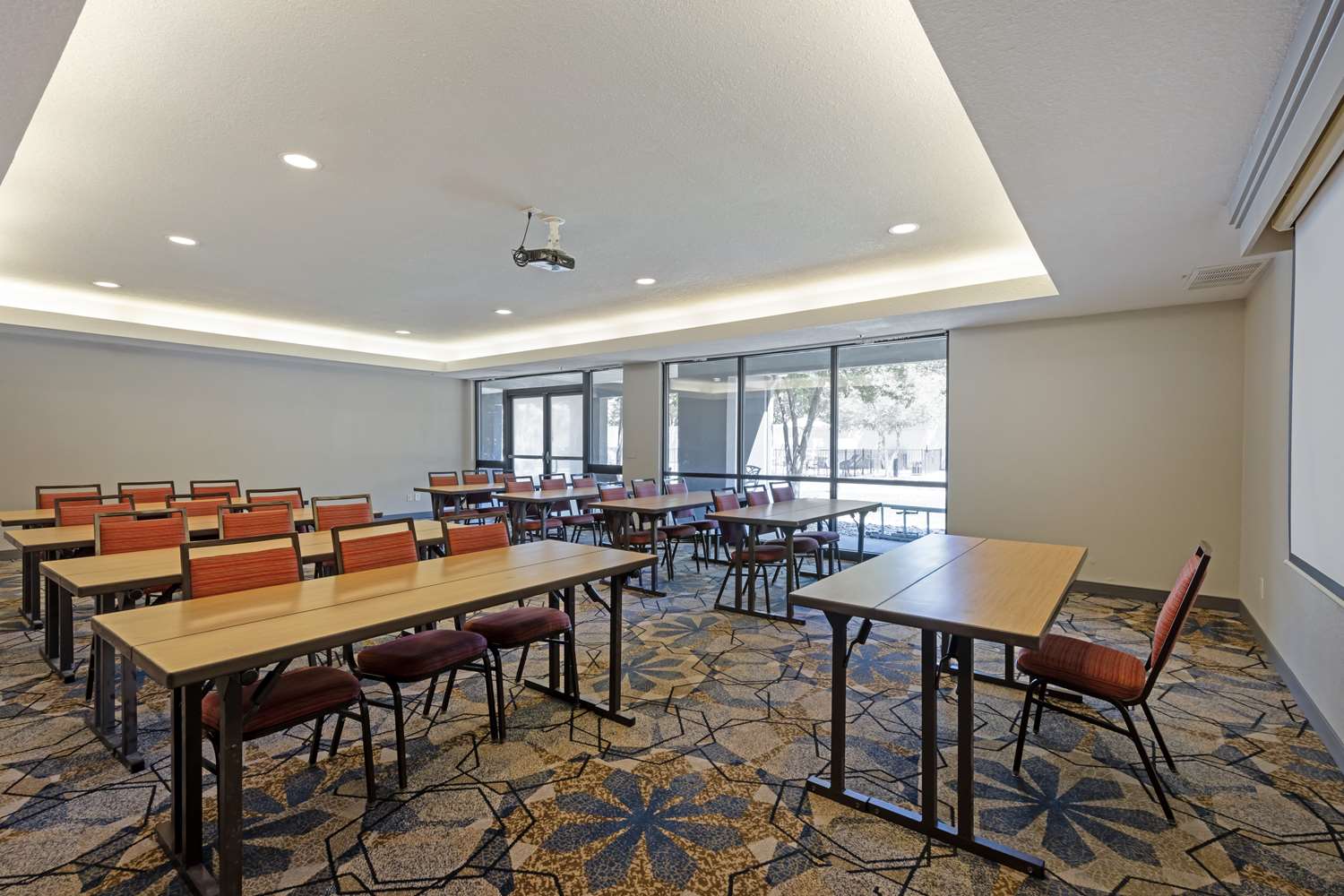 Best Western Plus Fort Worth North 27/34