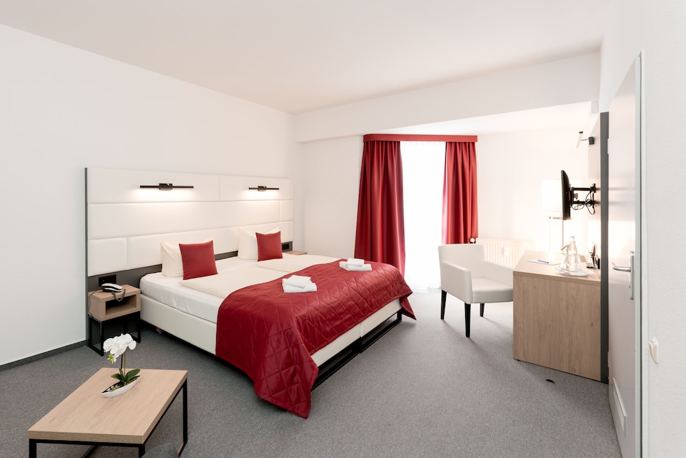 Hotel Stadtfeld 11/65