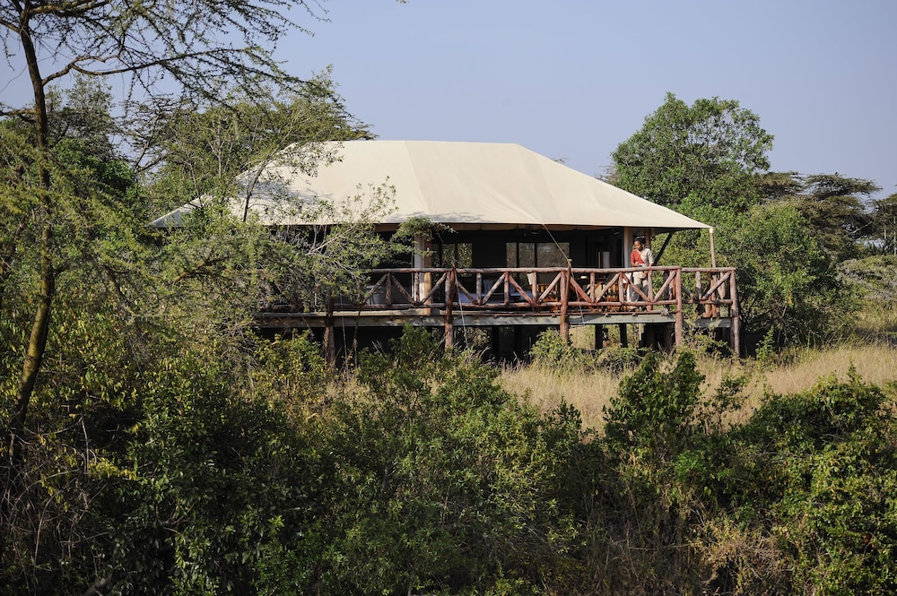 Neptune Mara Rianta Luxury Camp All Inclusive in Maasai Mara National Reserve